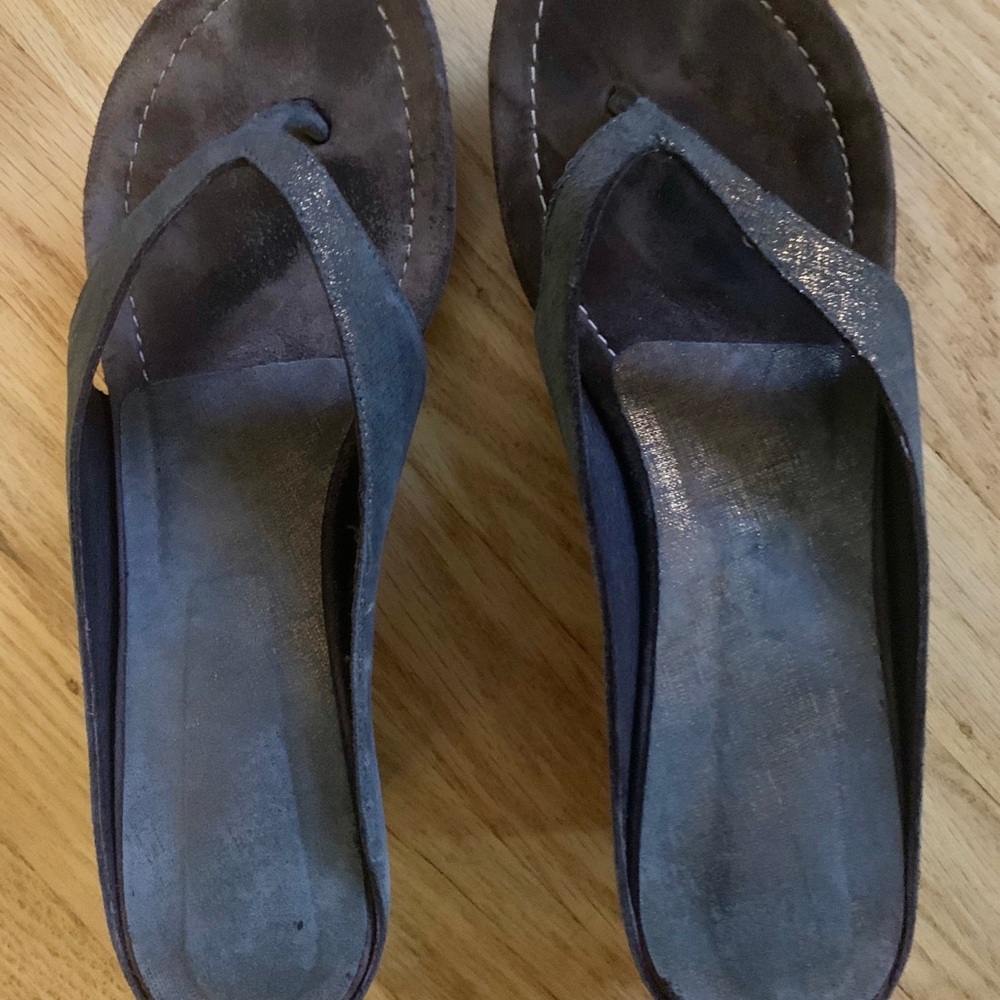 donald pliner wedge sandals